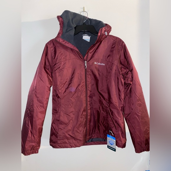 Columbia Jackets & Blazers - NWT Columbia size M